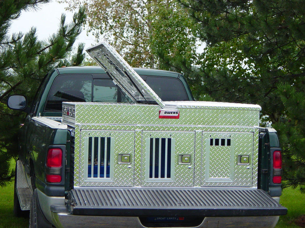Owens Dog Box 55053 Hunter Series Triple Compartment with Top Storage and Wheel Well Notches
