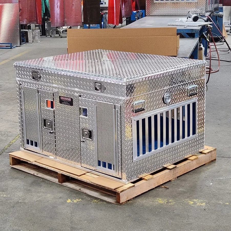 Owens 55109 Double Compartment Top Storage Dog Box with Noose Pole Openings