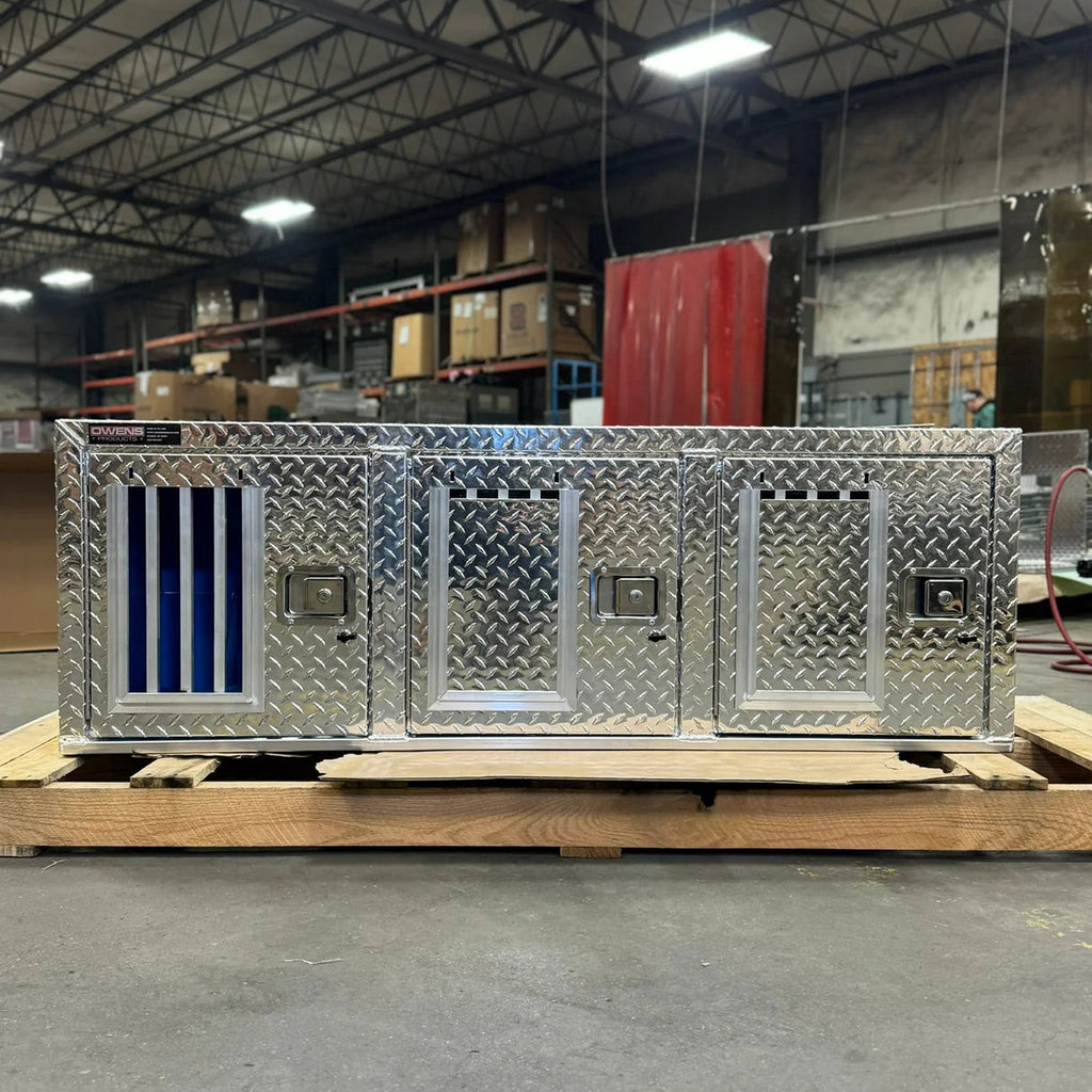 Owens Dog Box 55029 Hunter Series Triple Compartment